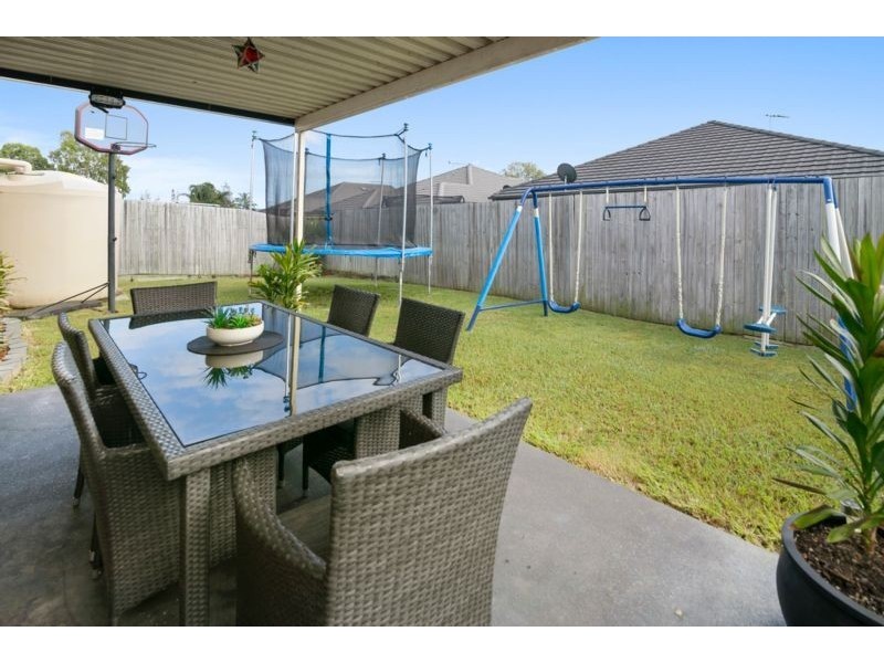 6 Windermere Street, Raceview QLD 4305