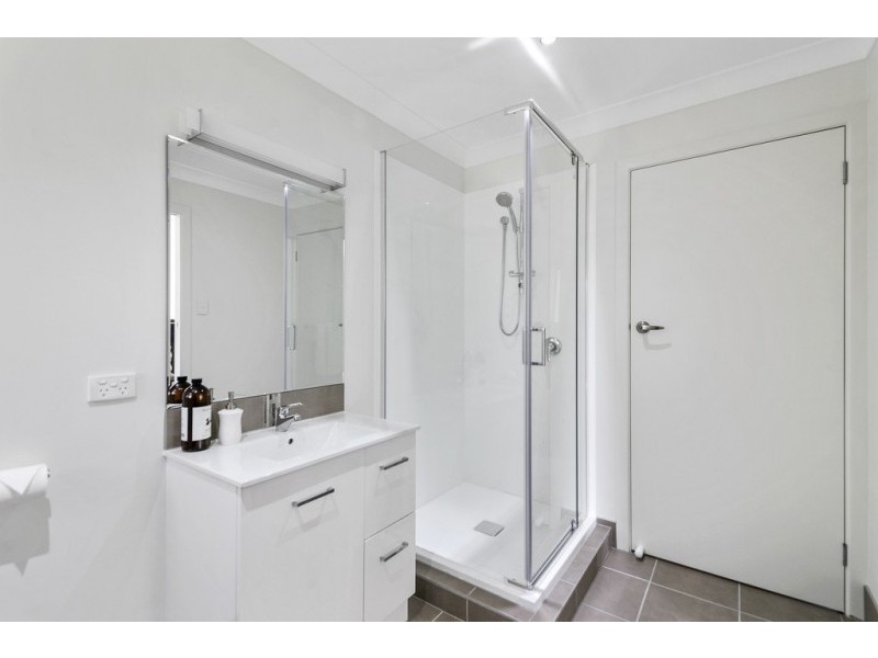 7 Price Street, Brassall QLD 4305