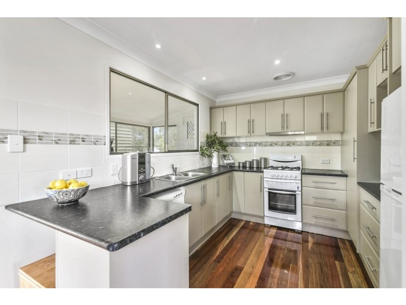 7 Price Street, Brassall QLD 4305