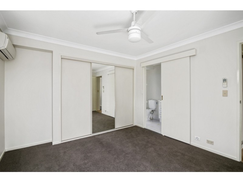 30 Kentia Circuit, Flinders View QLD 4305