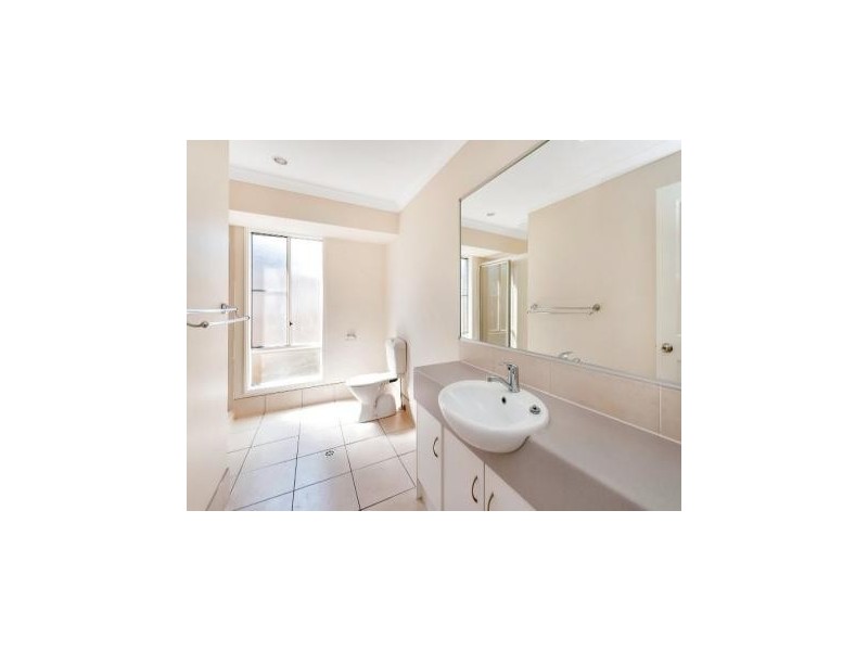 44 Brittany Crescent, Raceview QLD 4305