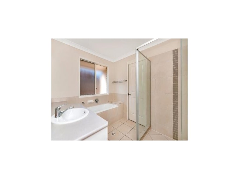 44 Brittany Crescent, Raceview QLD 4305
