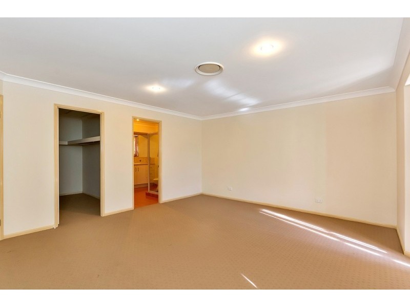 24 Chestnut Drive, Flinders View QLD 4305