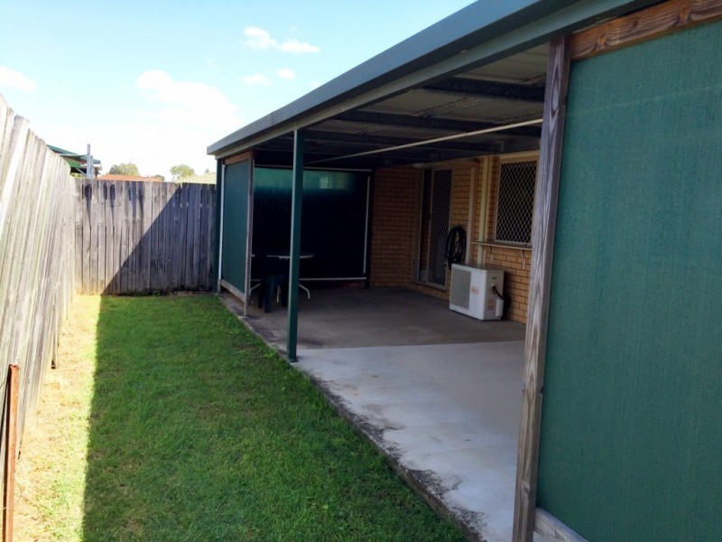 1/3 Settlers Way, Raceview QLD 4305