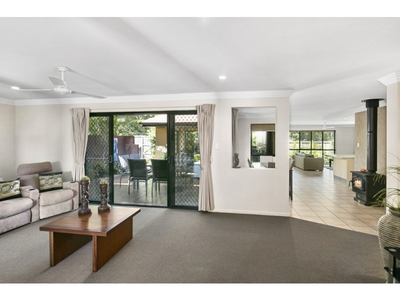 4 Jacana Crescent, Flinders View QLD 4305