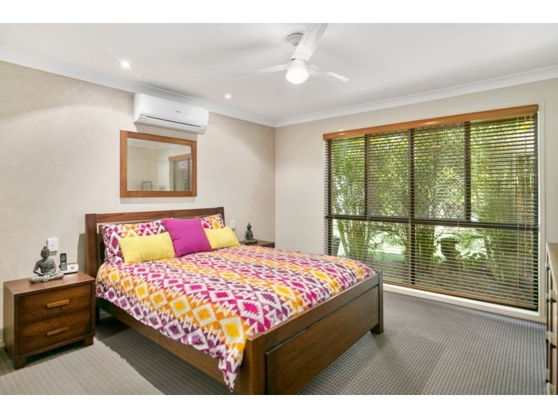 4 Jacana Crescent, Flinders View QLD 4305