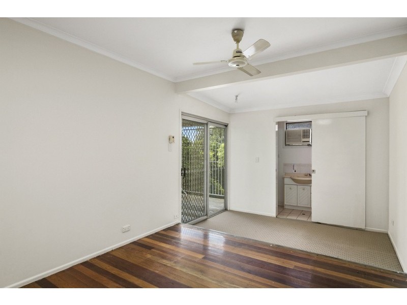 33 Boundary Street, Moores Pocket QLD 4305