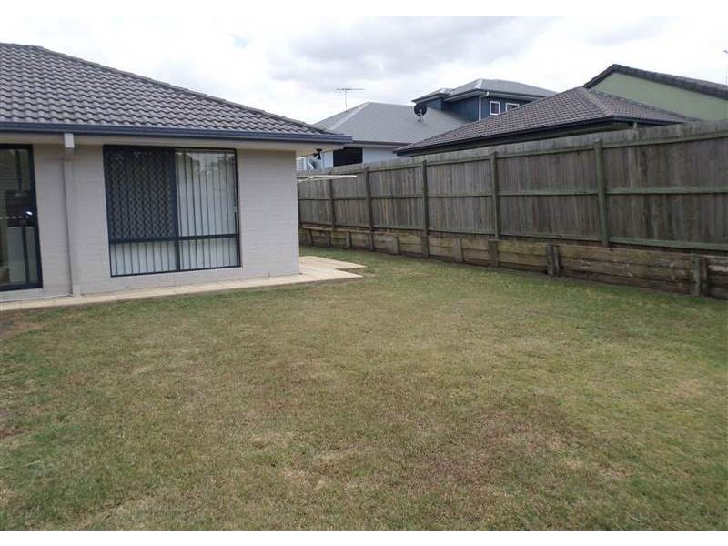 14 Den Otter Drive, Bellbird Park QLD 4300