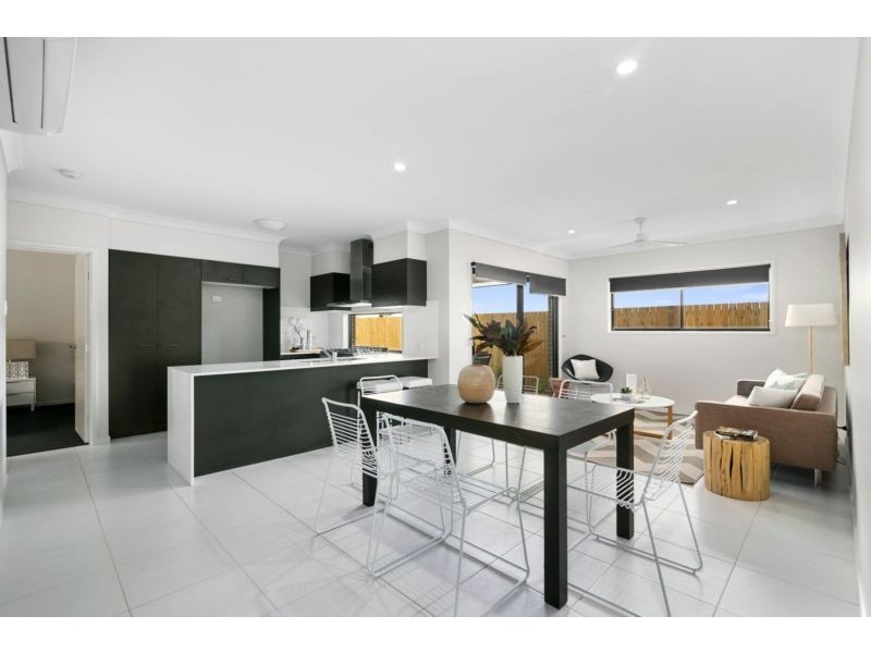 52 Bottlebrush Drive, Deebing Heights QLD 4306