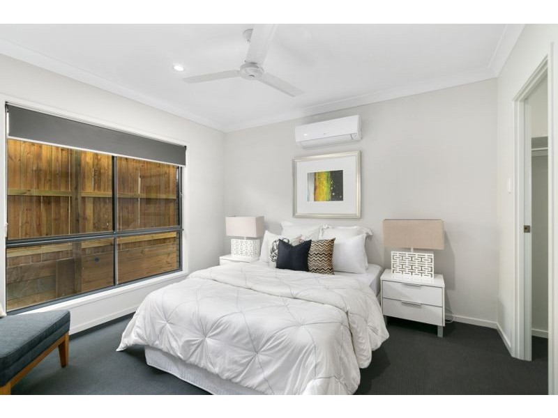 52 Bottlebrush Drive, Deebing Heights QLD 4306