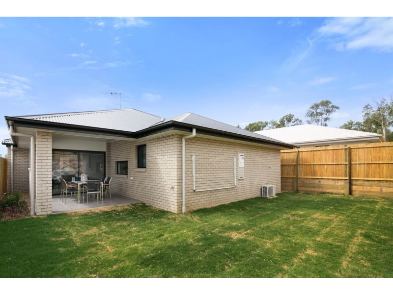52 Bottlebrush Drive, Deebing Heights QLD 4306