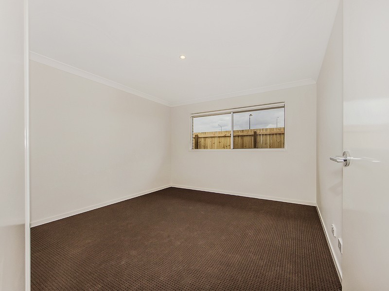 34 Affinity Way, South Ripley QLD 4306