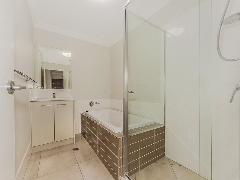 34 Affinity Way, South Ripley QLD 4306