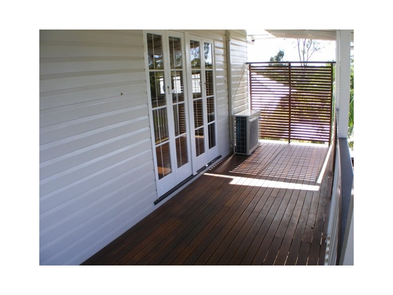 60 Hawthorne Street, Sadliers Crossing QLD 4305