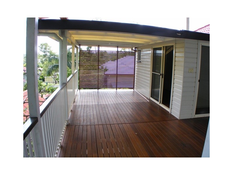 60 Hawthorne Street, Sadliers Crossing QLD 4305