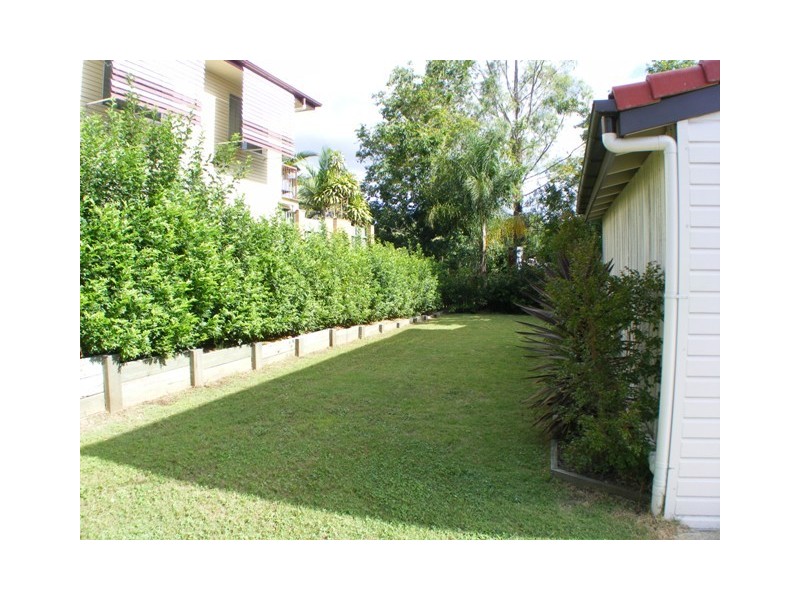 60 Hawthorne Street, Sadliers Crossing QLD 4305