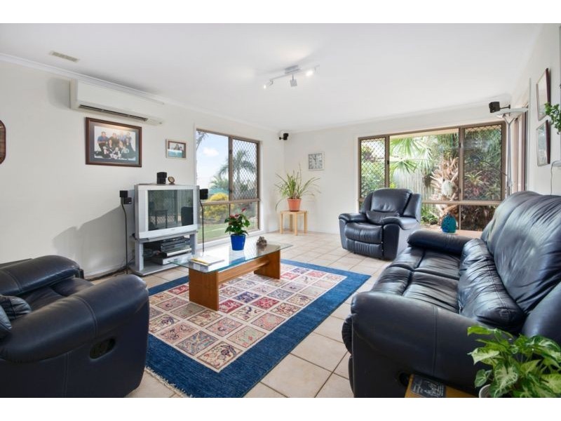 46 Sandalwood Drive, Yamanto QLD 4305