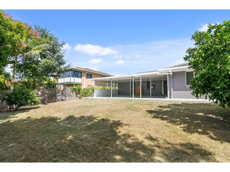 44 Cooinda St, Eastern Heights QLD 4305