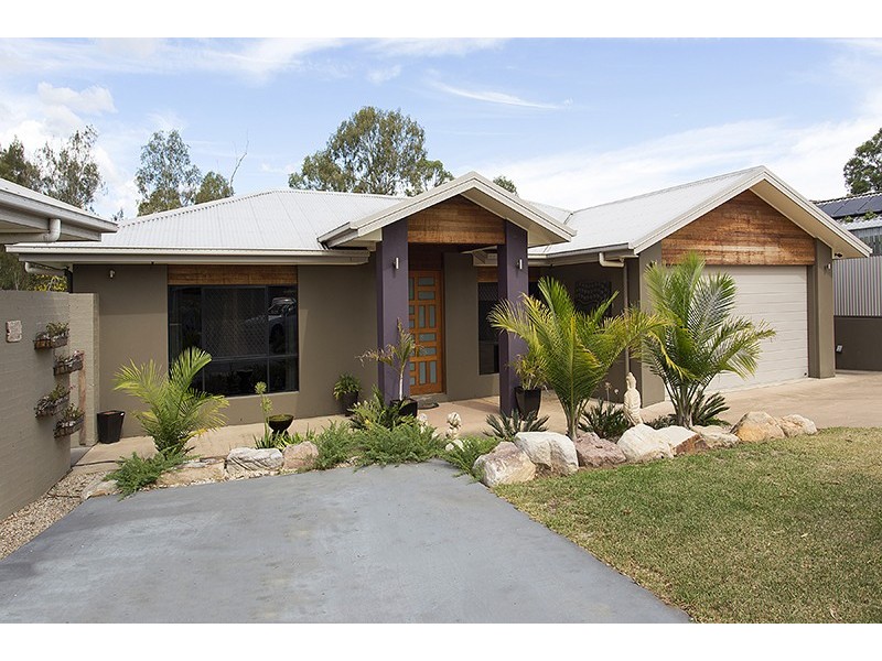 21 Kelso Close, Yamanto QLD 4305