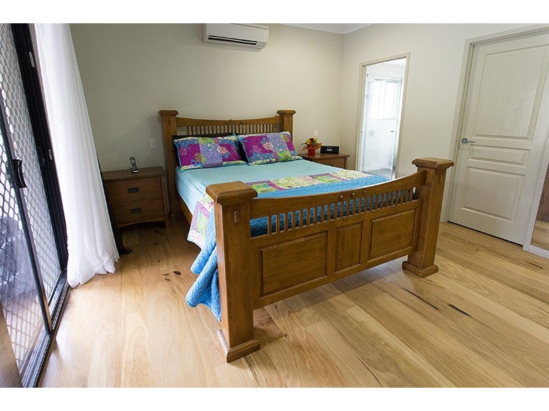 21 Kelso Close, Yamanto QLD 4305