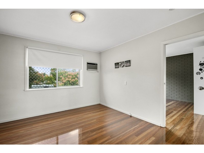 13 Warrawong Street, Eastern Heights QLD 4305