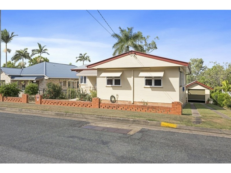 28 Duncan Street, Riverview QLD 4303