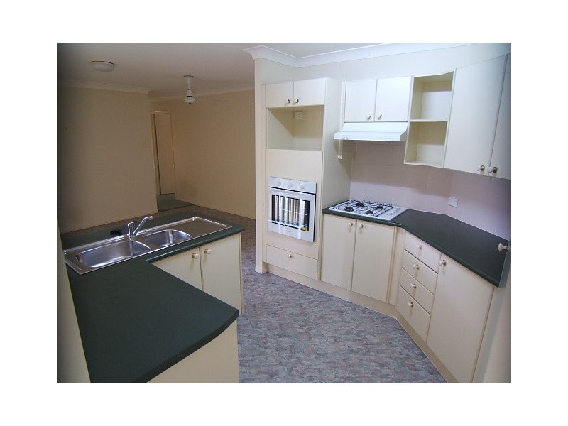 47 Reif Street, Flinders View QLD 4305