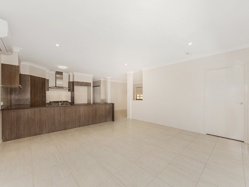 5 Starling Street, Deebing Heights QLD 4306