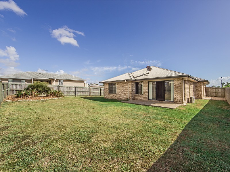 96 Jacaranda Drive, Yamanto QLD 4305