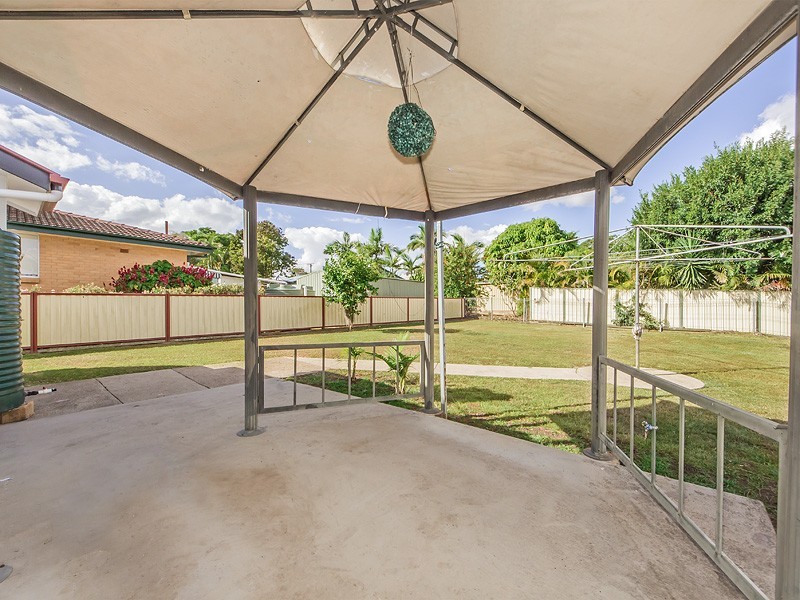 11 Vernon Street, Ipswich QLD 4305