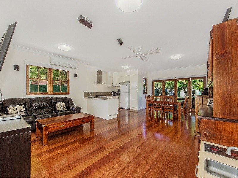 31 Jacaranda Street, East Ipswich QLD 4305