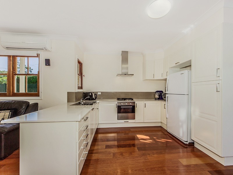 31 Jacaranda Street, East Ipswich QLD 4305