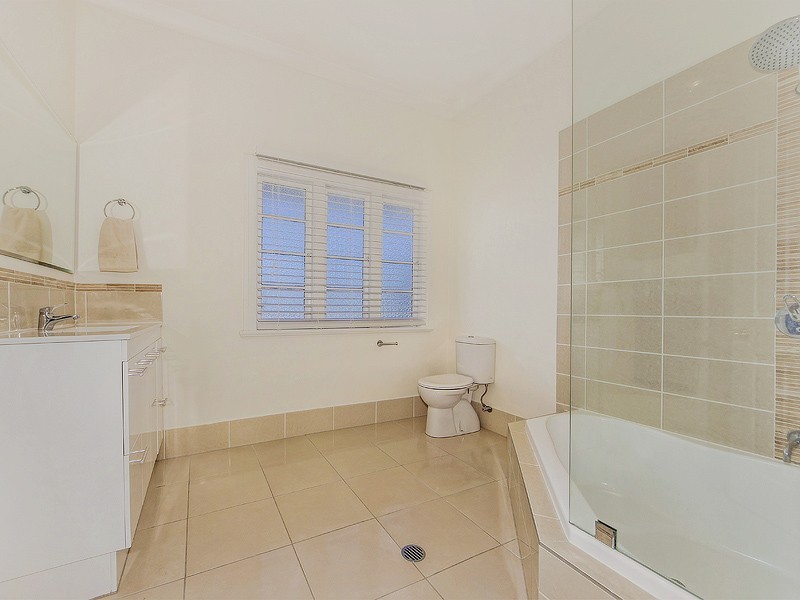 31 Jacaranda Street, East Ipswich QLD 4305