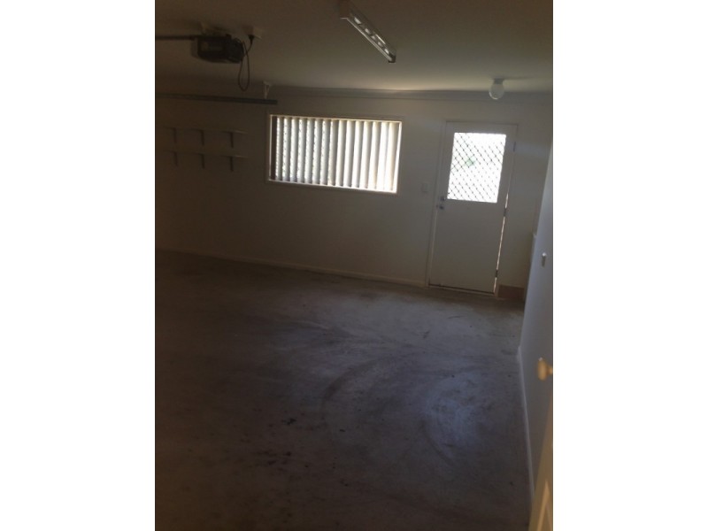 100 Currajong Place, Brassall QLD 4305