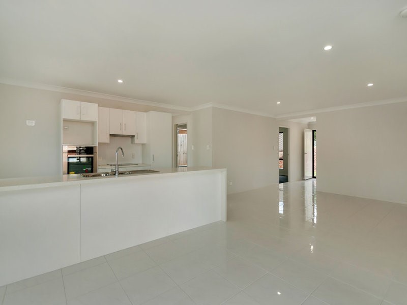 119 Mary Street, Blackstone QLD 4304