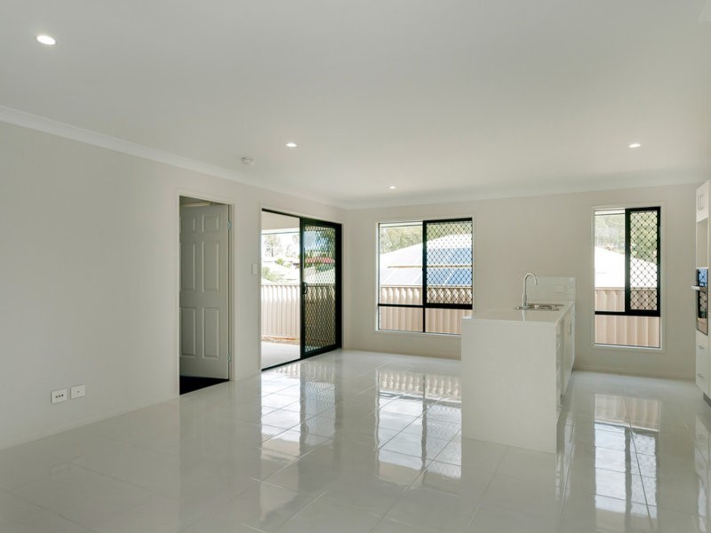 119 Mary Street, Blackstone QLD 4304