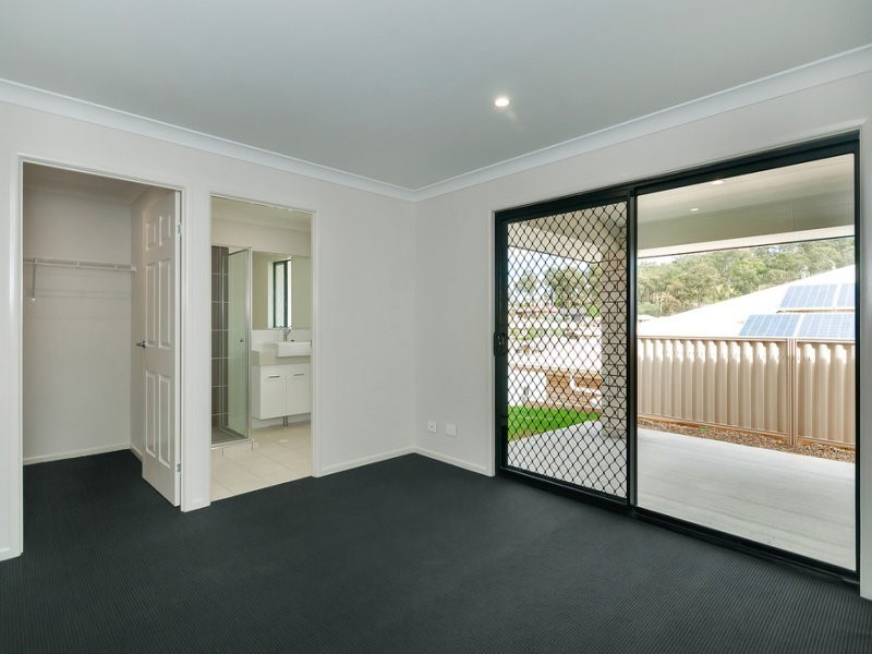 119 Mary Street, Blackstone QLD 4304