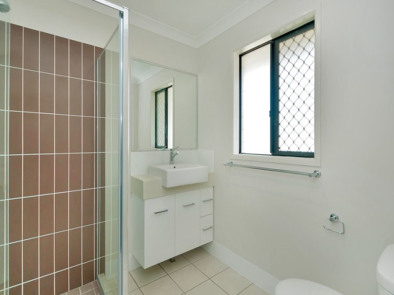 119 Mary Street, Blackstone QLD 4304