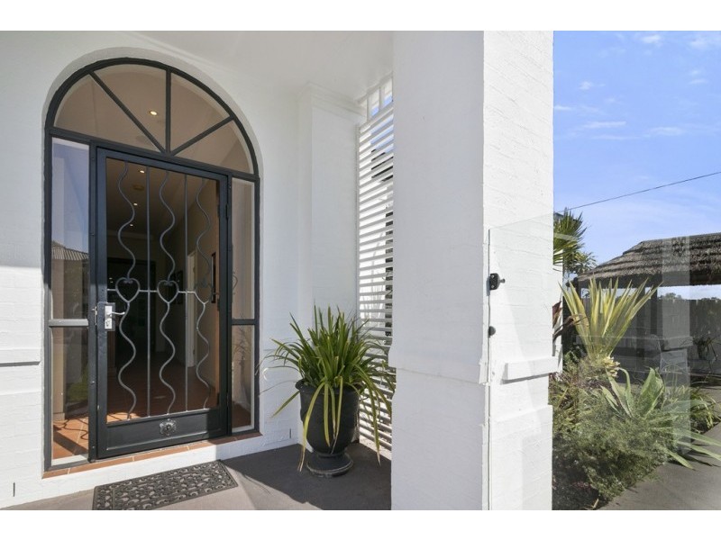 33 Jacana Crescent, Flinders View QLD 4305