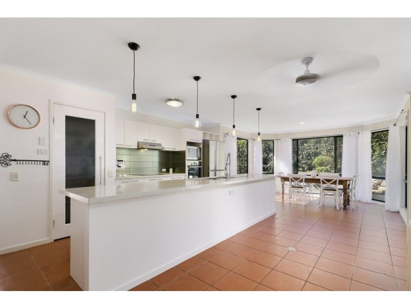 33 Jacana Crescent, Flinders View QLD 4305