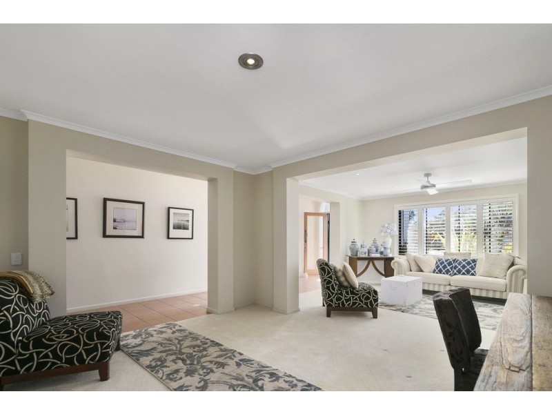 33 Jacana Crescent, Flinders View QLD 4305