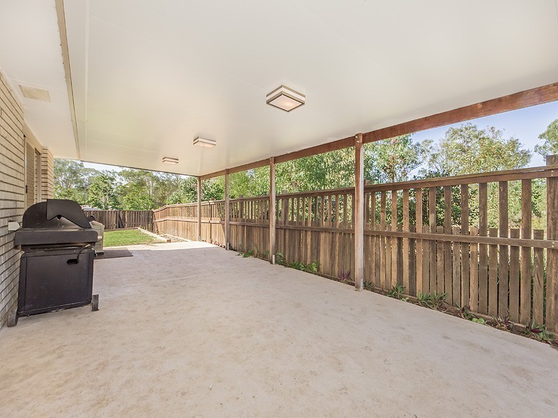 8 Brushtail Lane, Deebing Heights QLD 4306