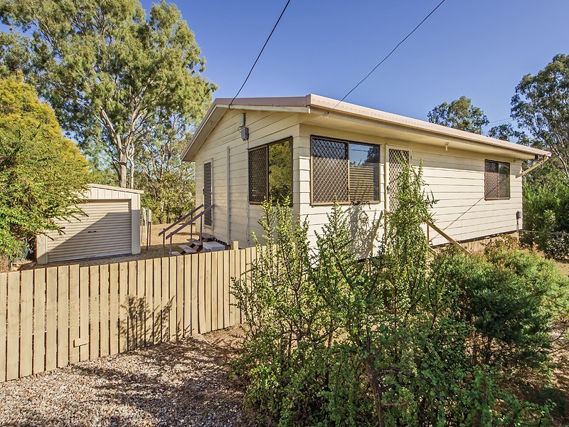 23 Sutton Street, Churchill QLD 4305