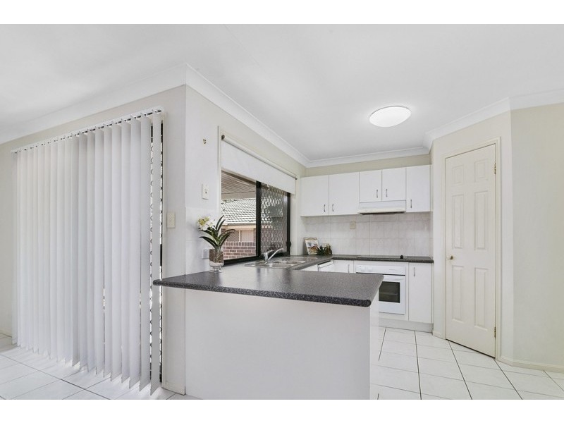 27 Quando Close, Yamanto QLD 4305