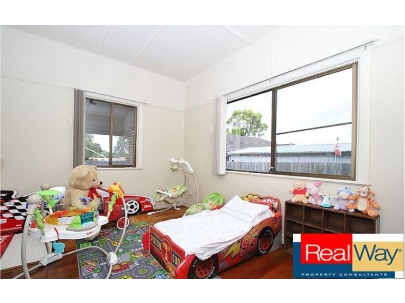 16a Chubb Street, One Mile QLD 4305