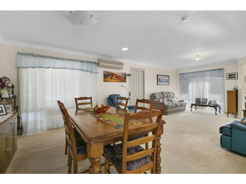 14 Helmsley Court, Yamanto QLD 4305