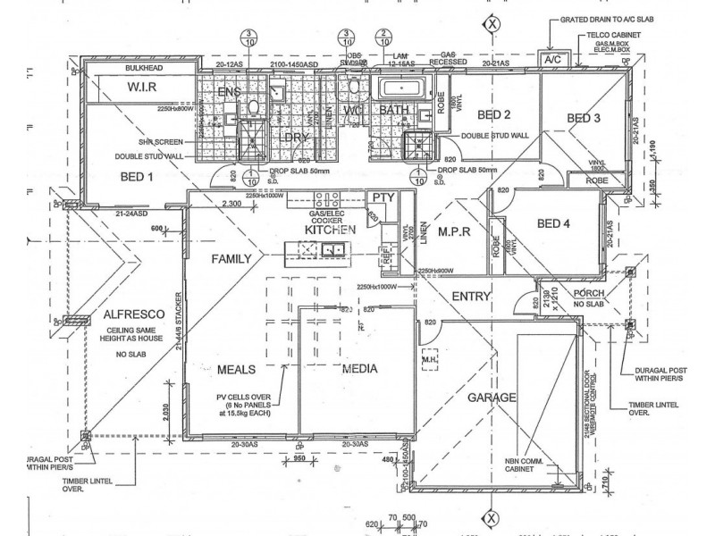 8 Spey Close, Deebing Heights QLD 4306 Floorplan