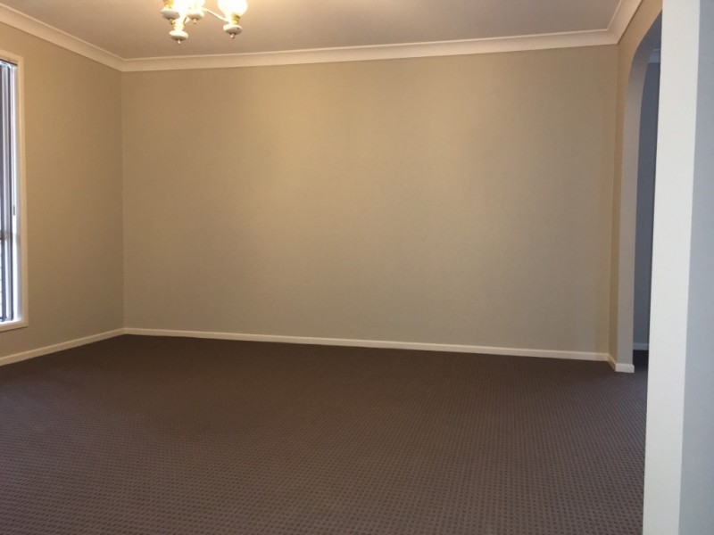 14 Wallace Street, Flinders View QLD 4305