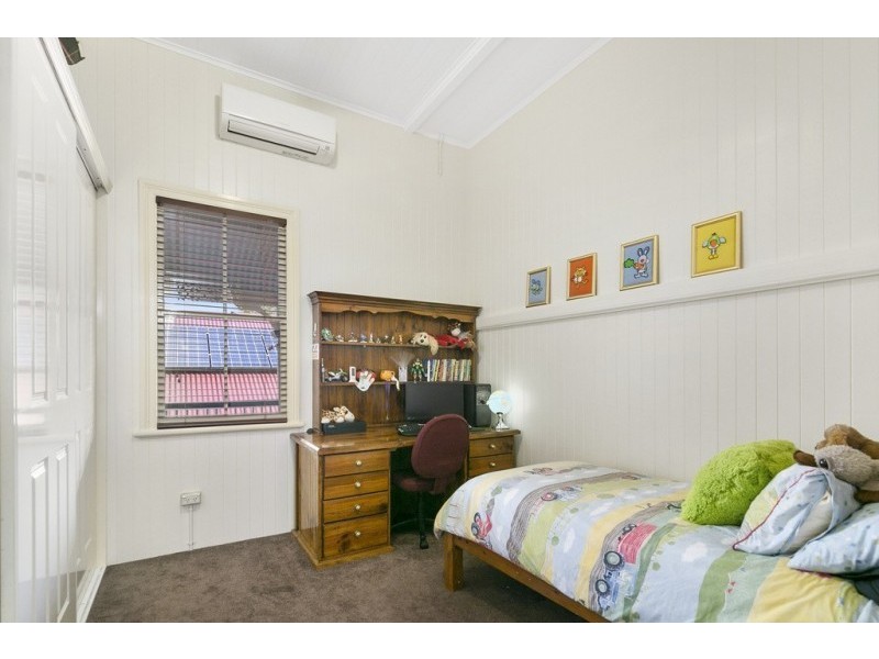 39 Salisbury Road, Ipswich QLD 4305