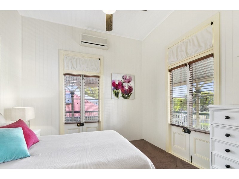 39 Salisbury Road, Ipswich QLD 4305